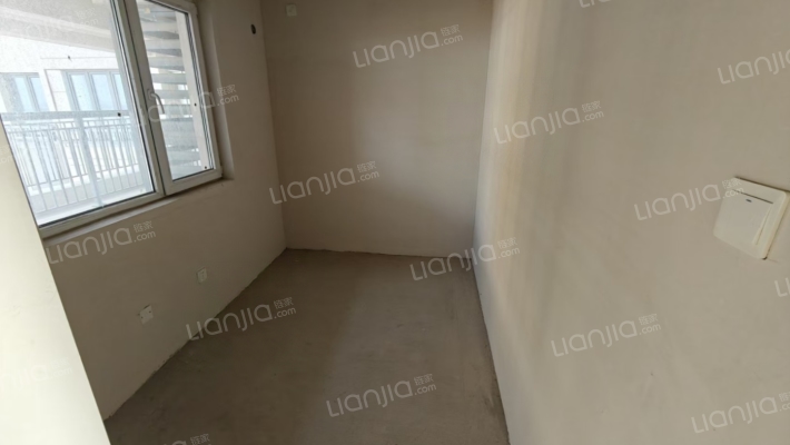 大社区 南北通透 好楼层 采光视野好 北京公交直达小区-卧室C