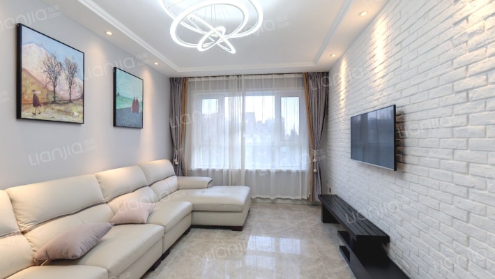 香山品格二手房实景图