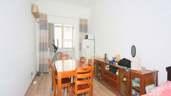 控江二村107弄小区二手房实景图