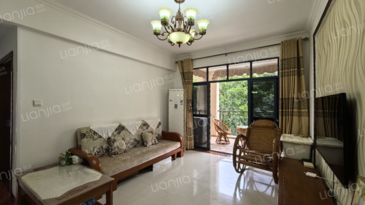 衍宏·美丽春天四期二手房实景图