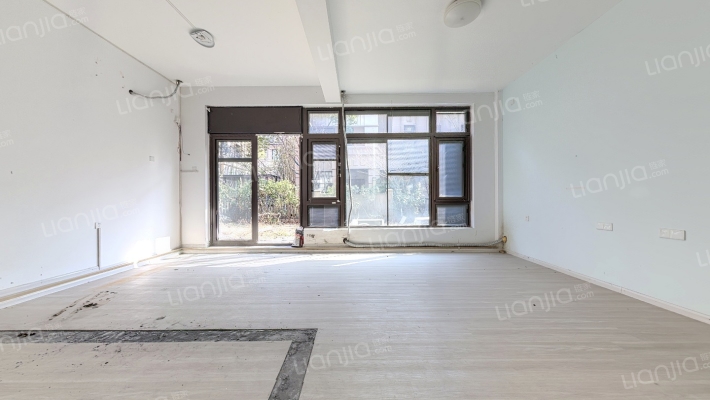 铂悦犀湖二手房实景图