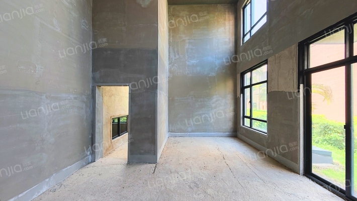 彰泰春江海岸江海居二手房实景图