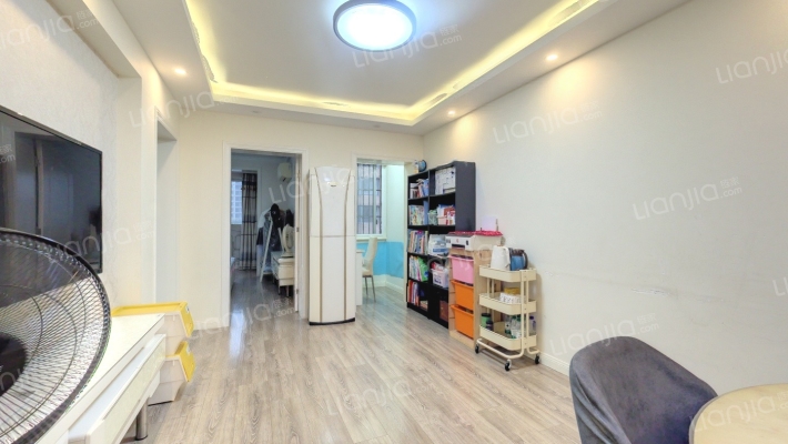 众盛公寓二手房实景图