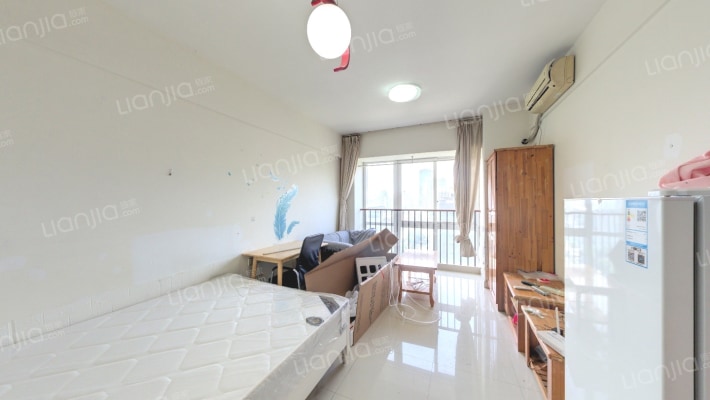 加州1号二手房实景图