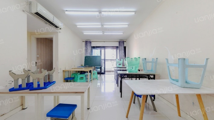 雍江悦庭二手房实景图