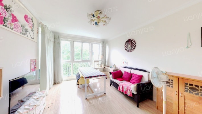 澳洲花园二手房实景图