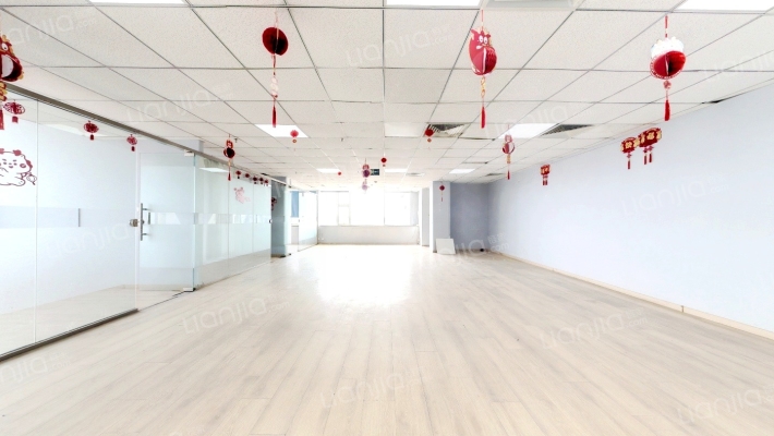 富海中心二手房实景图