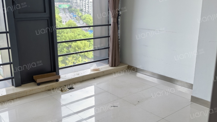 重庆天安数码城云谷二手房实景图