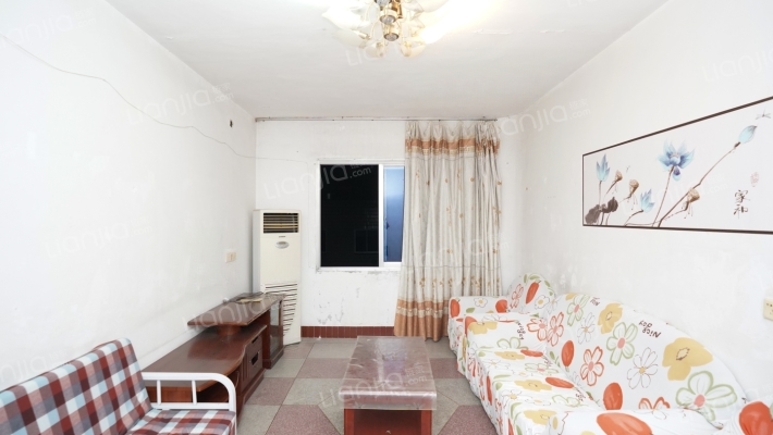 五桥工商局宿舍二手房实景图