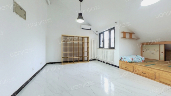 新景家园东区二手房实景图