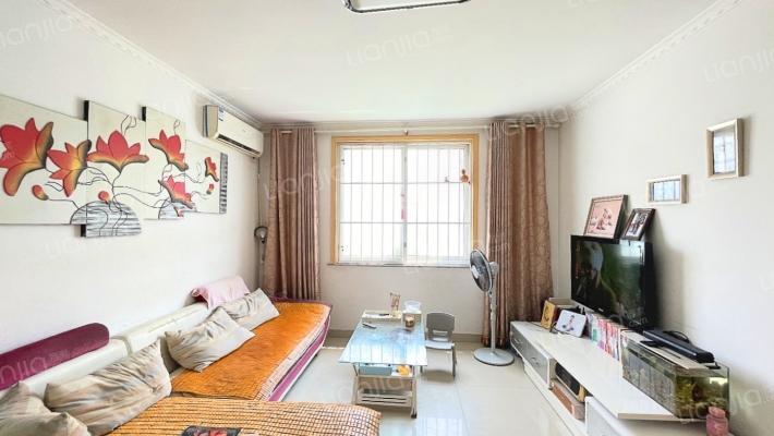 世纪华苑二手房实景图