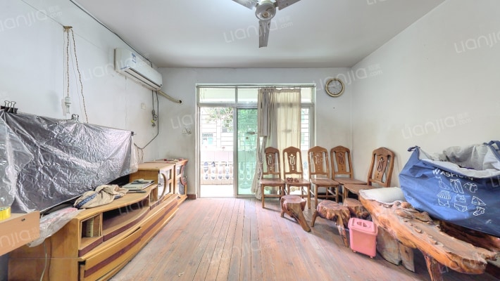 潜龙花园二手房实景图