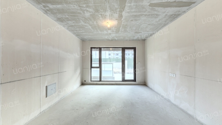 保利云上二手房实景图