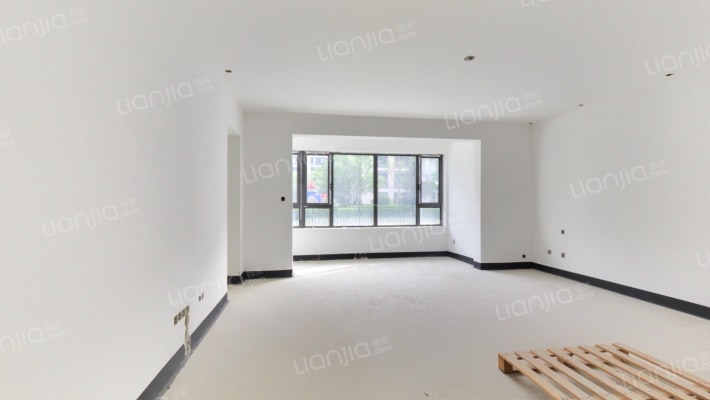 融创御湖宸院二手房实景图