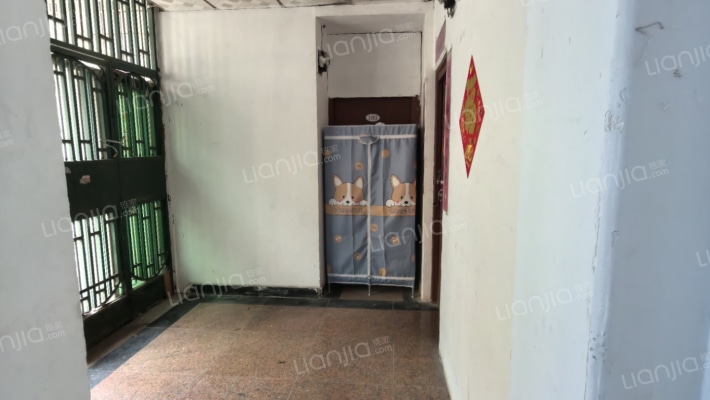 富人阁别墅小区二手房实景图