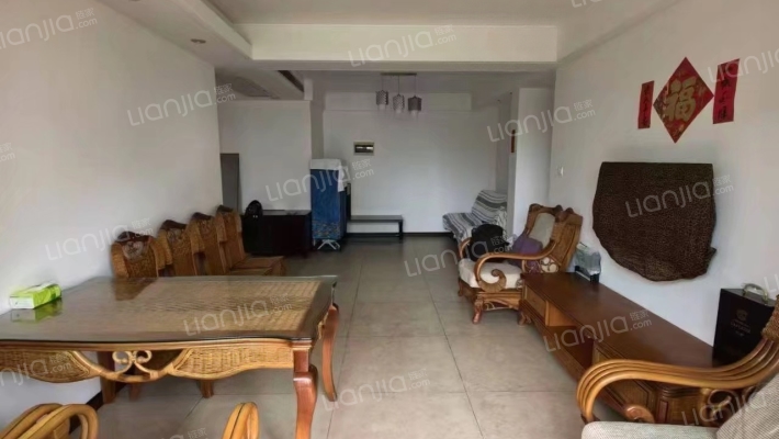 南方海岸度假花园小区二手房实景图