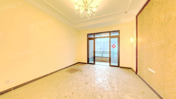 恒大金碧天下三期二手房实景图