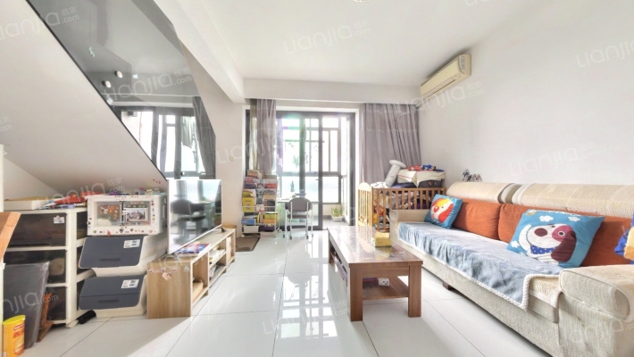 仁恒运杰河滨花园(二期)二手房实景图