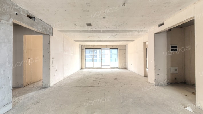 城发恒伟洋湖映2009二手房实景图