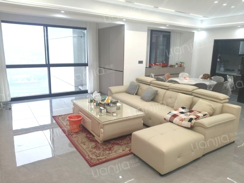 整租·蓝润·置地广场A地块 4室2厅 东/西