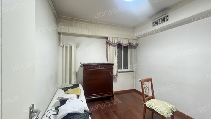 永安小区 4室2厅 南 北-卧室D