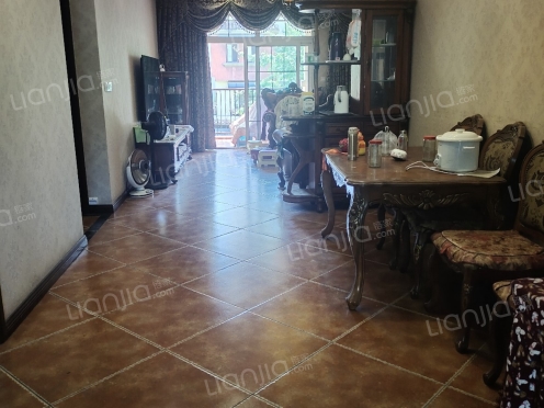 整租·银翔翡翠谷A区 4室1厅 东