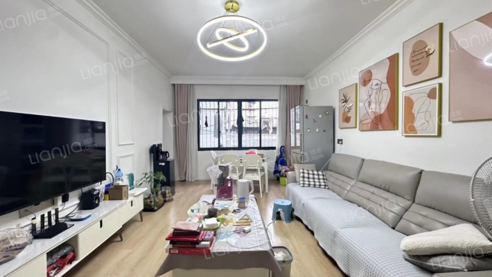 天主教综合楼二手房实景图