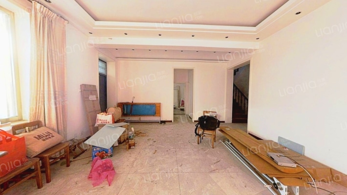 东别墅二手房实景图