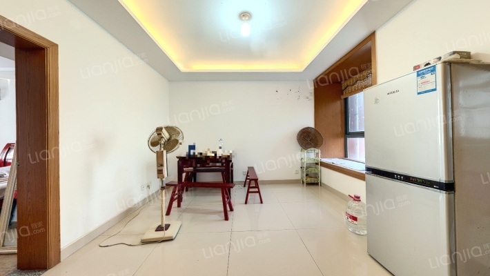 东仓锦苑二手房实景图