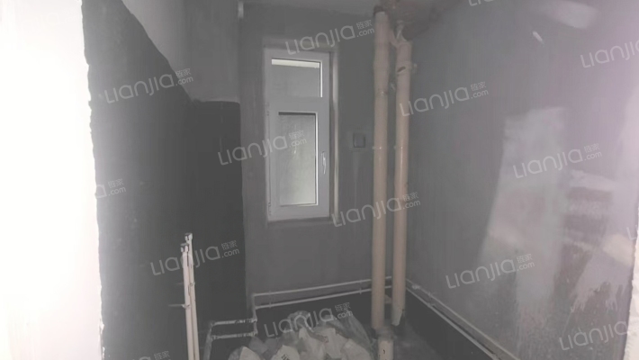 低楼层 地理位置优越 交通便利生活配套设施齐全-卫生间B