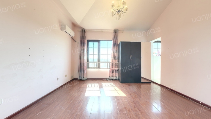 龙湖香醍漫步一区二手房实景图