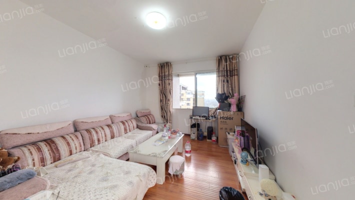 蓝润睿城二手房实景图