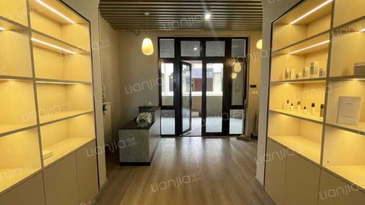 嘉悦广场二手房实景图