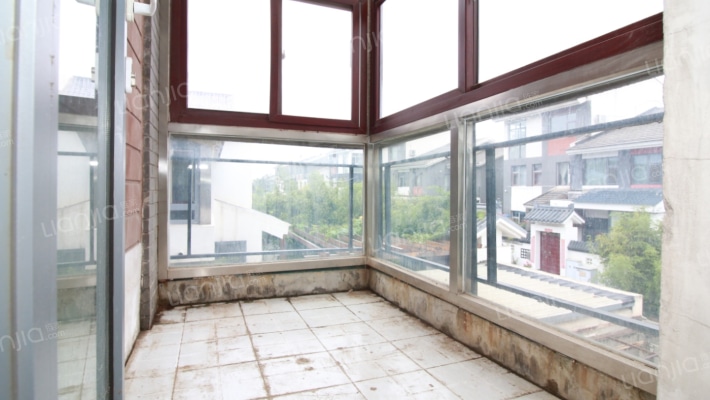 市区 竹语堂 70年产权 双拼别墅 地上三层急售-阳台D