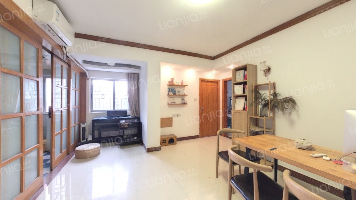 海天花苑二手房实景图