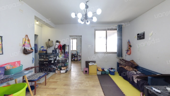 民丰社区二手房实景图