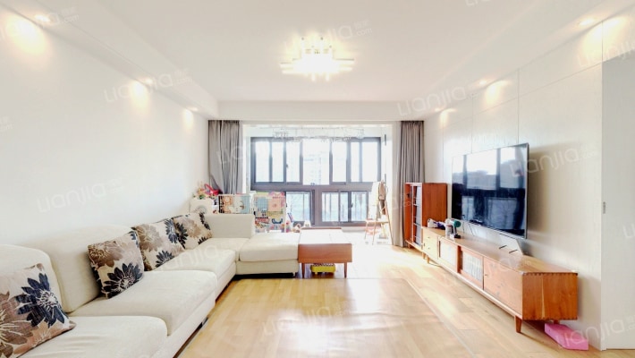 华钜御庭(三期)二手房实景图