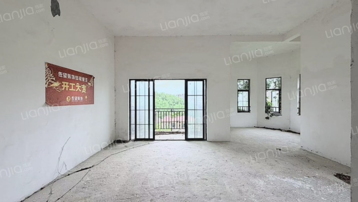 白晶谷B区二手房实景图