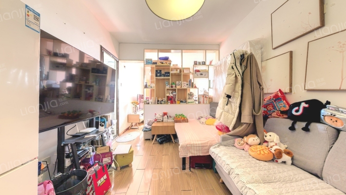 燕清源二手房实景图