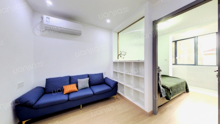 岳阳路77弄二手房实景图