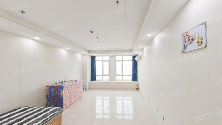 庆鹏国际二手房实景图