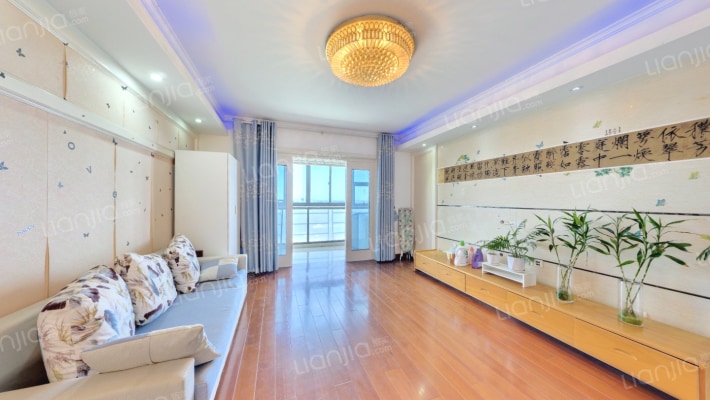 荣欣苑二手房实景图