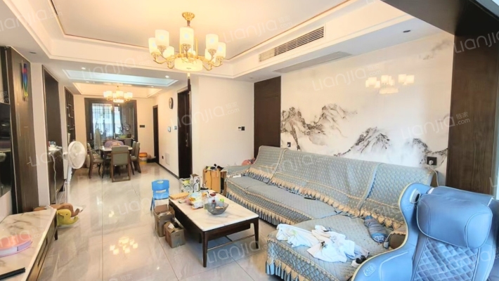 中梁东阳府二手房实景图