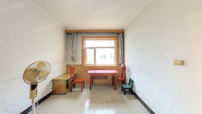 电子局宿舍二手房实景图