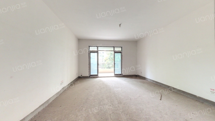 洋丰圣乔维斯二手房实景图