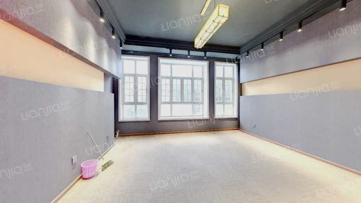 成都后花园一期二手房实景图