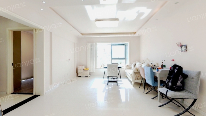 东亚华欣湾二手房实景图