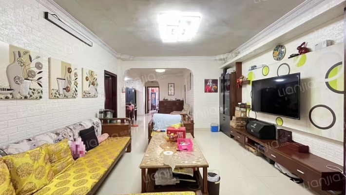 龙永公寓二手房实景图