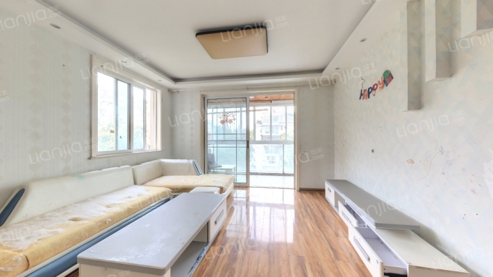 天润城二手房实景图