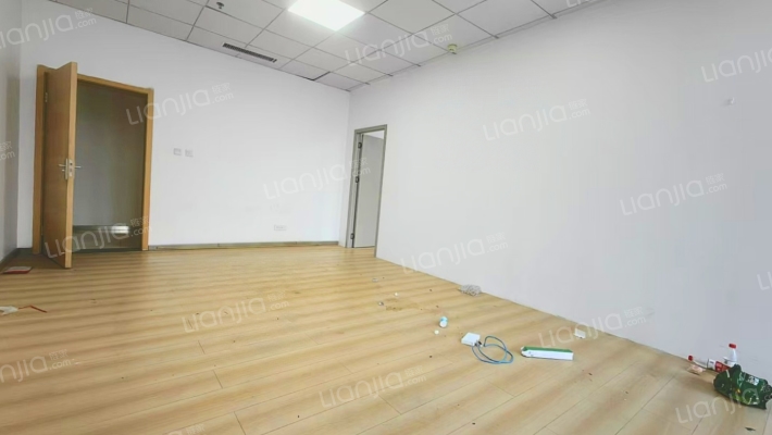 信通国际二手房实景图